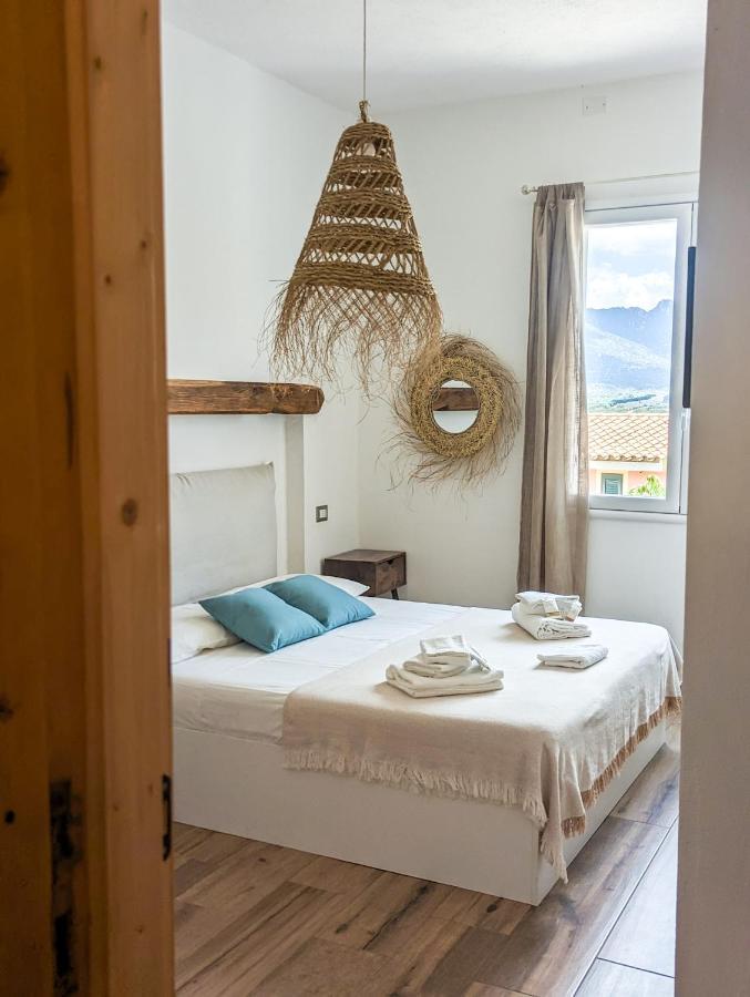 Arya Room Villasimius Buitenkant foto